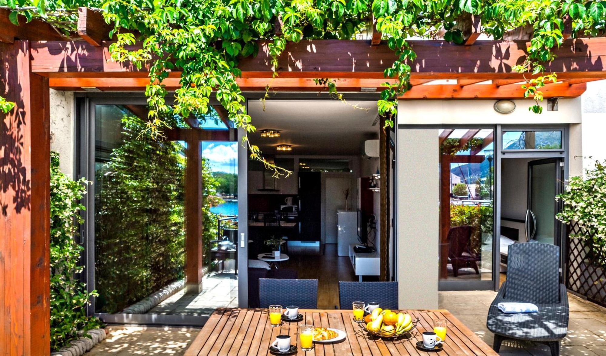 Apartment Lejo Omis Ngoại thất bức ảnh