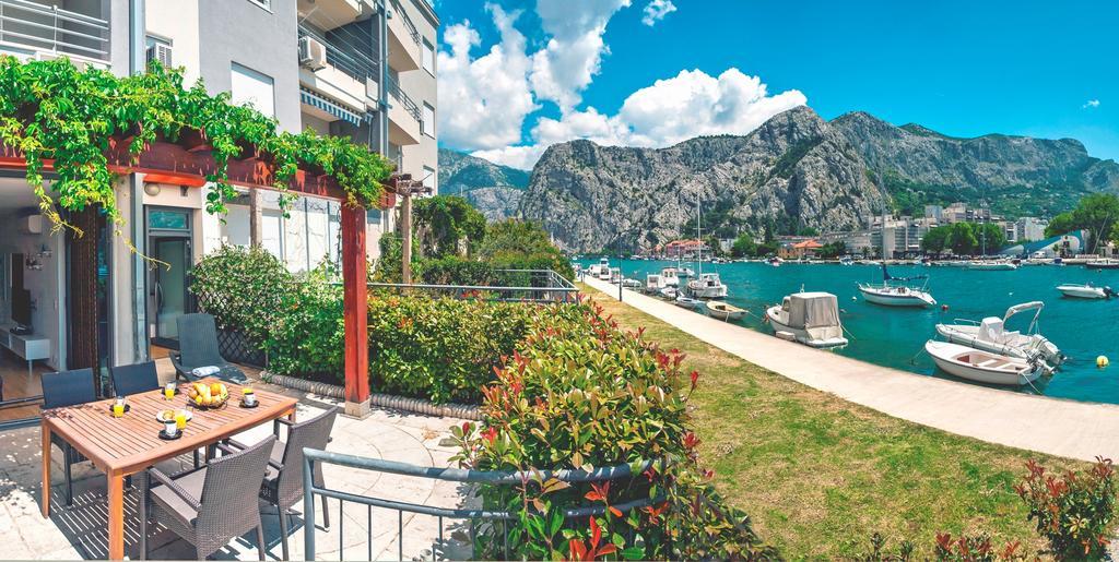 Apartment Lejo Omis Ngoại thất bức ảnh